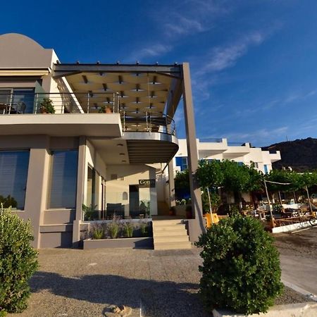 Gonis Grand Luxury Suite Palaiochora Esterno foto
