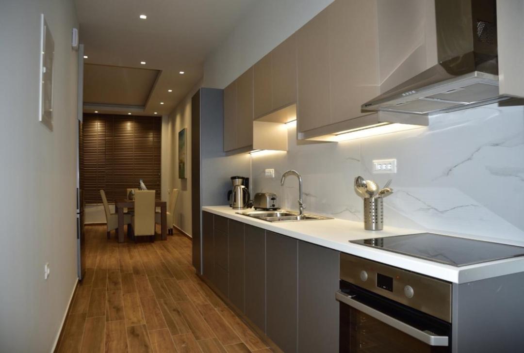 Gonis Grand Luxury Suite Palaiochora Esterno foto